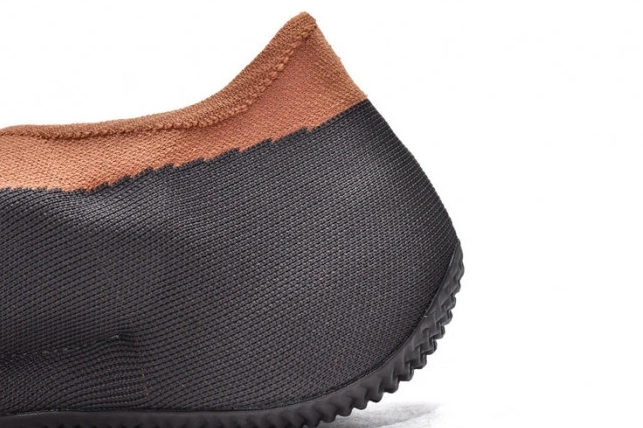 Carbon Stone Knit Yeezy GY1759 Adidas RNR 0908